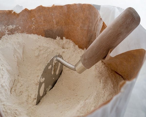 Gips und Fugenwerkstoffe